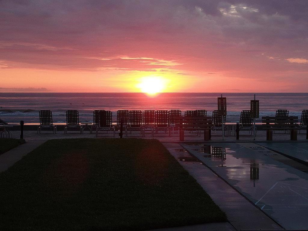 410 - Fourth Floor 1/1 Sleeps 2 Apartamento New Smyrna Beach Exterior foto